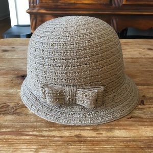 August Hat